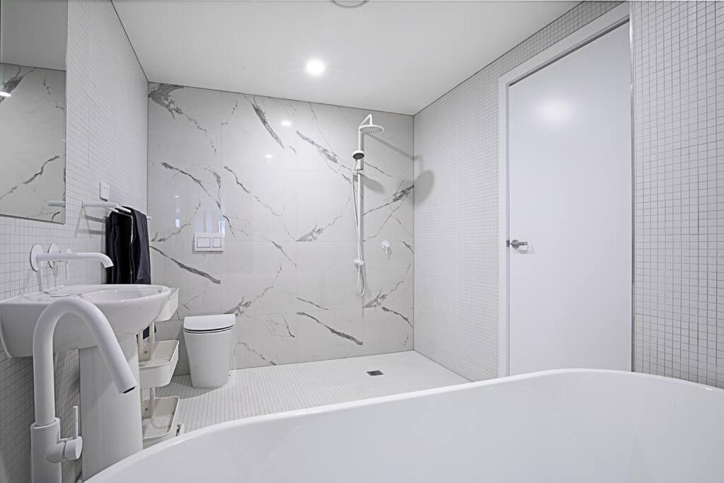 Beautiful Braddon 1 Bed Abode Apartment Canberra